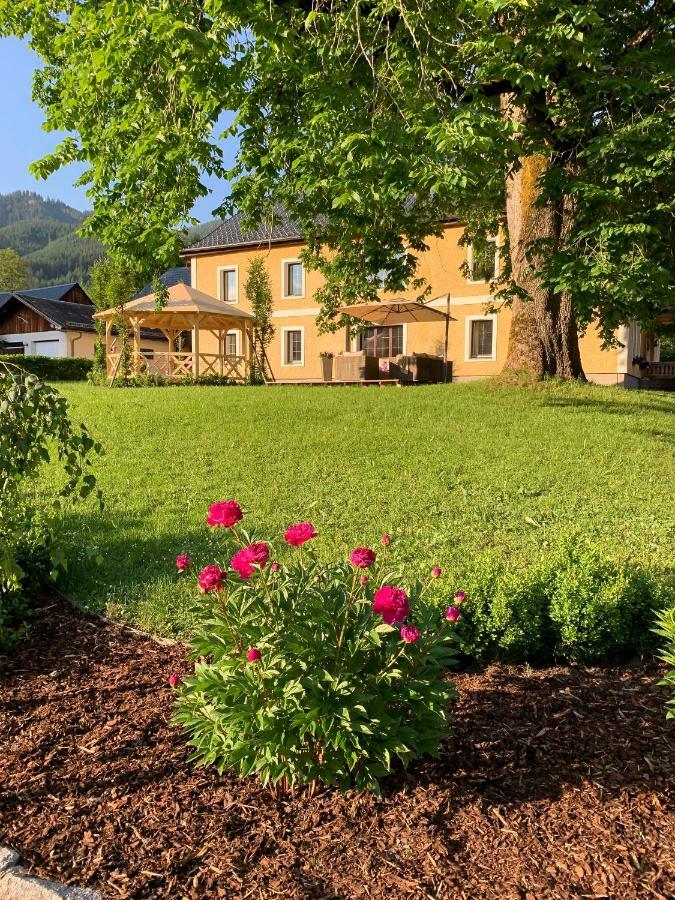Der Ulmenhof 3*